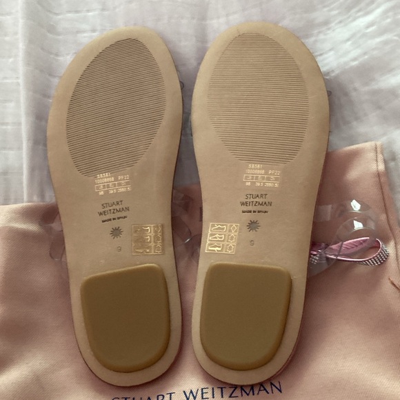 NWOT Stuart Weitzman New/Unworn Lucite and Rhinestone Bow Flat Sandals. - Picture 3 of 4